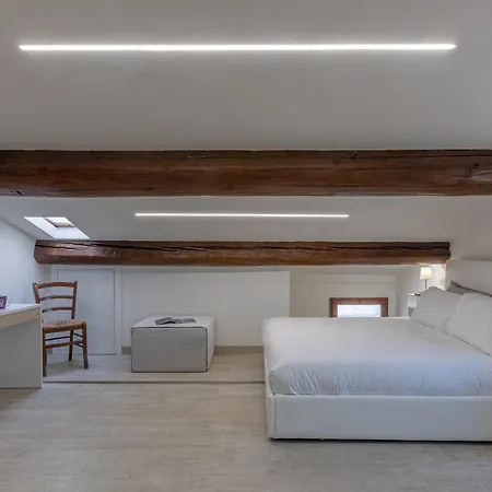 Guesthost - Coperta Retreat! Near Estense Castle アパート *