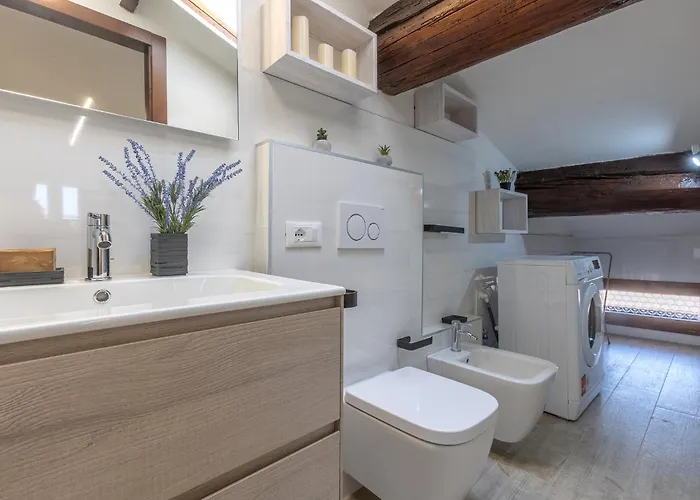 Apartament Guesthost - Coperta Retreat! Near Estense Castle