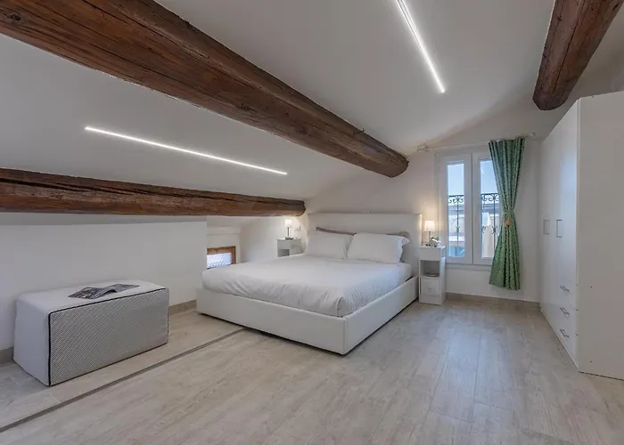 Apartament Guesthost - Coperta Retreat! Near Estense Castle *